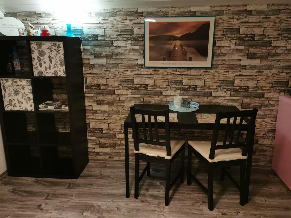 Wohnung Naehe Losheimer Stausee Niederlosheim Bagian luar foto